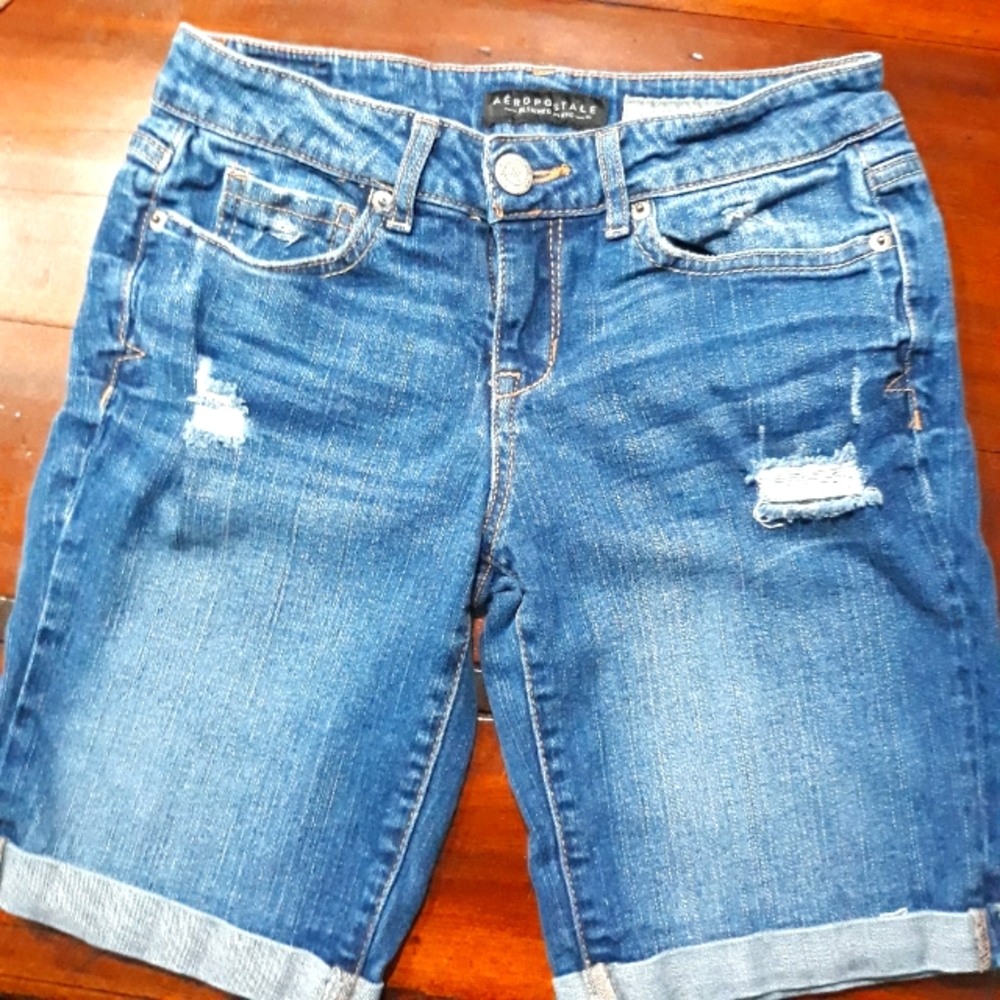 Aeropostal size 0 Bermuda denim shorts